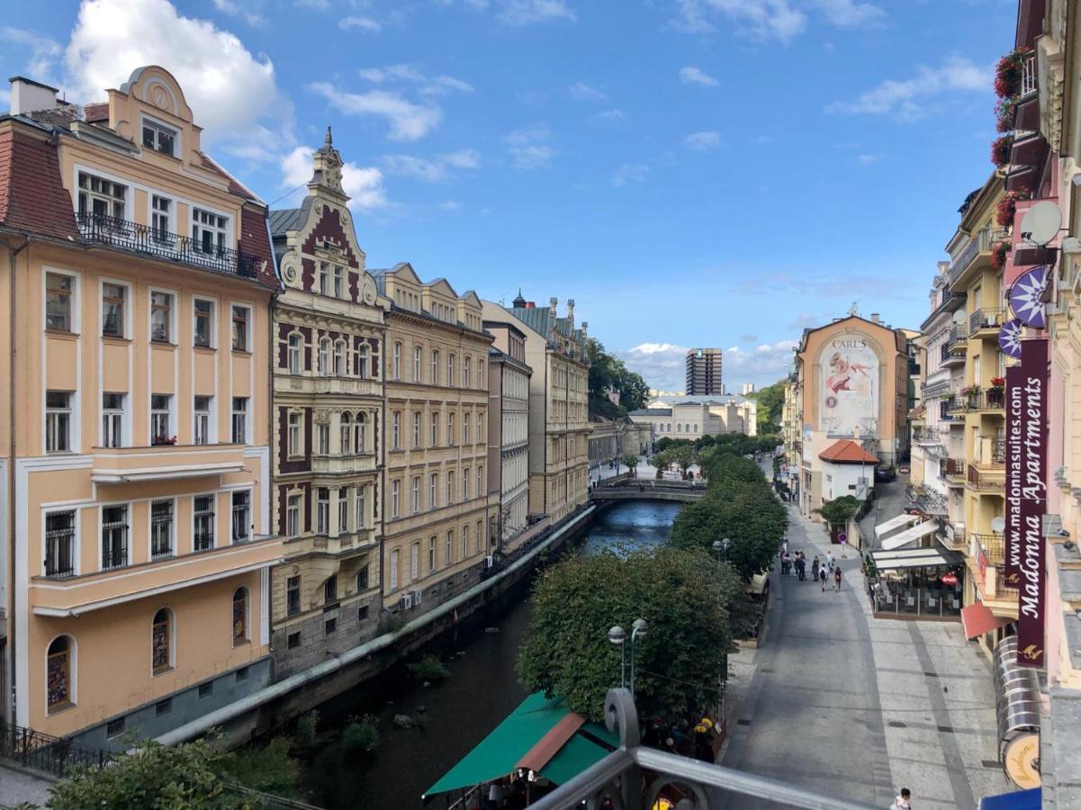 Pension Drei Rosen Karlovy Vary Extérieur photo